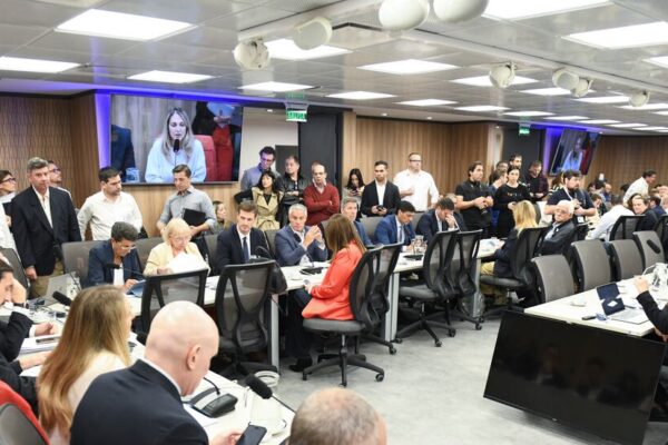 Congreso: La oposición logró dictamen para una nueva ley jubilatoria y vuelve a desafiar al Gobierno